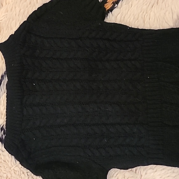 BCBG Turtleneck Tunic - Picture 4 of 6